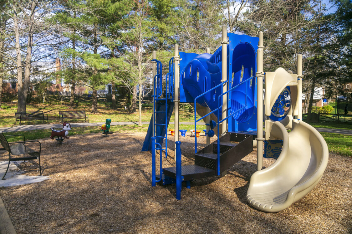 playground highland stone neighborhood park