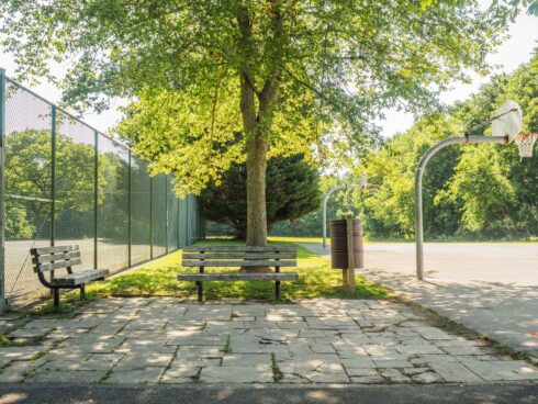 basketball and bench spencerville park