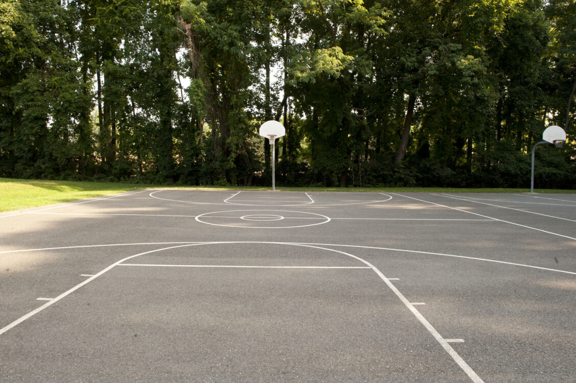 Basketball court at Fleming Local Park