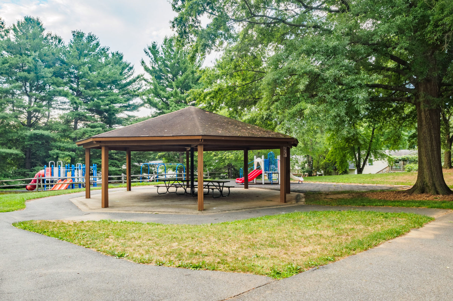 Picnic Shelter at Fox Chapel Neighborhood Park
