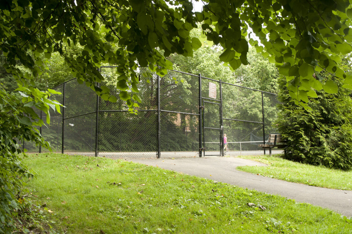 tennis court glen mar park