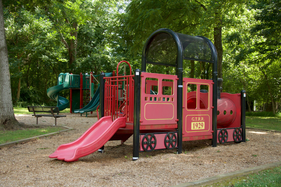 Playground at Heritage Farm Neighborhood Park
