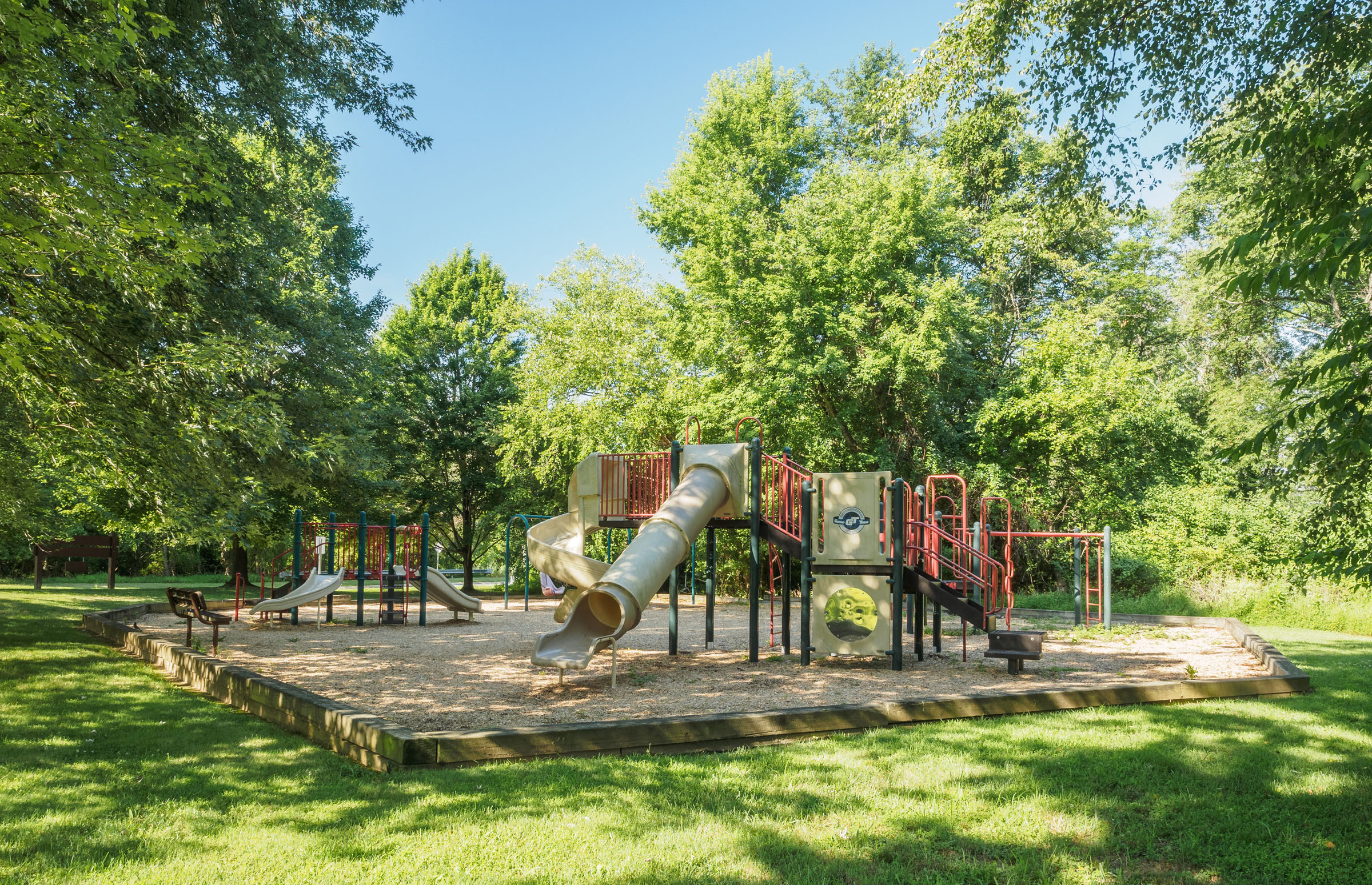 Hopefield Neighborhood Park - Montgomery Parks