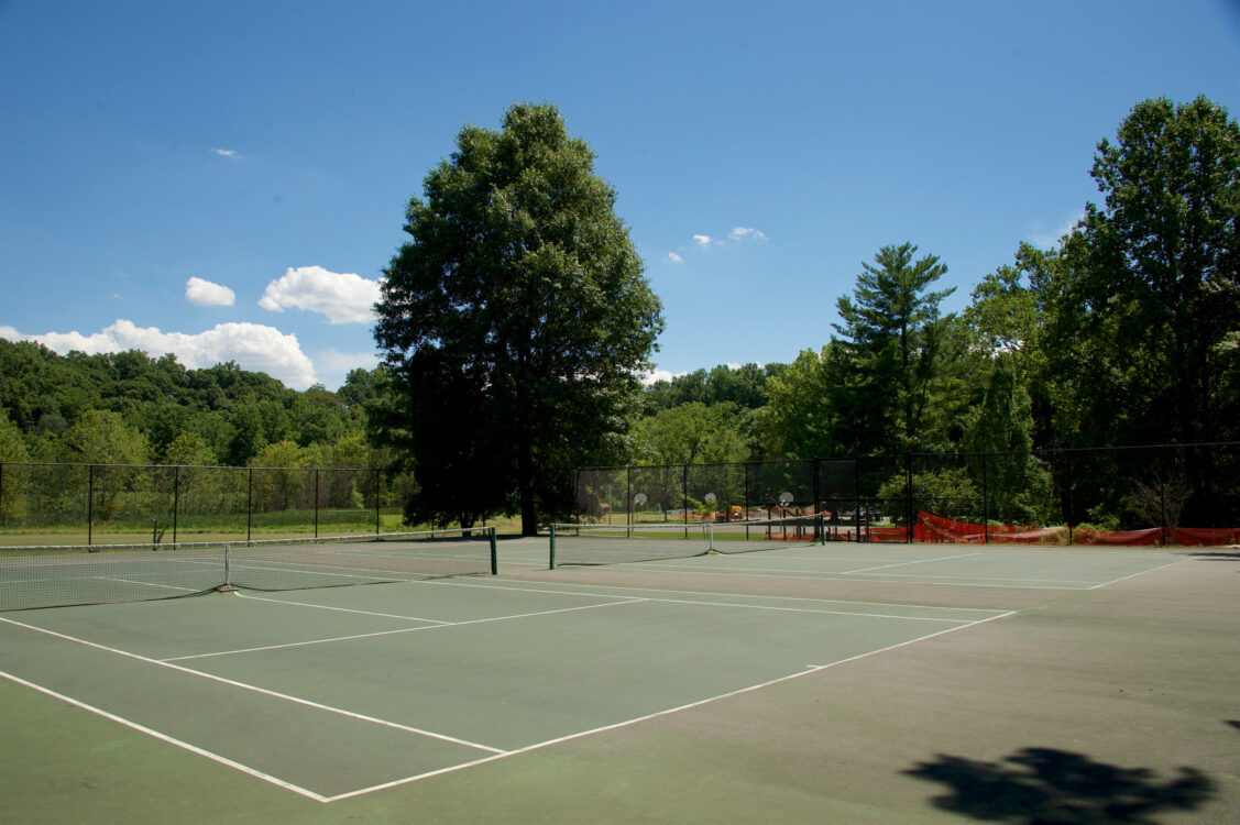 Tennis Court at Ken-Gar Palisades Park