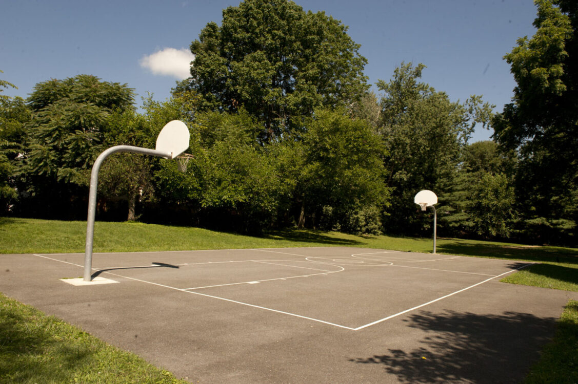 Basketball court at Montgomery Hills Neighborhood Park