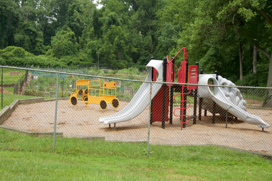 Playground at Parkland Local Park