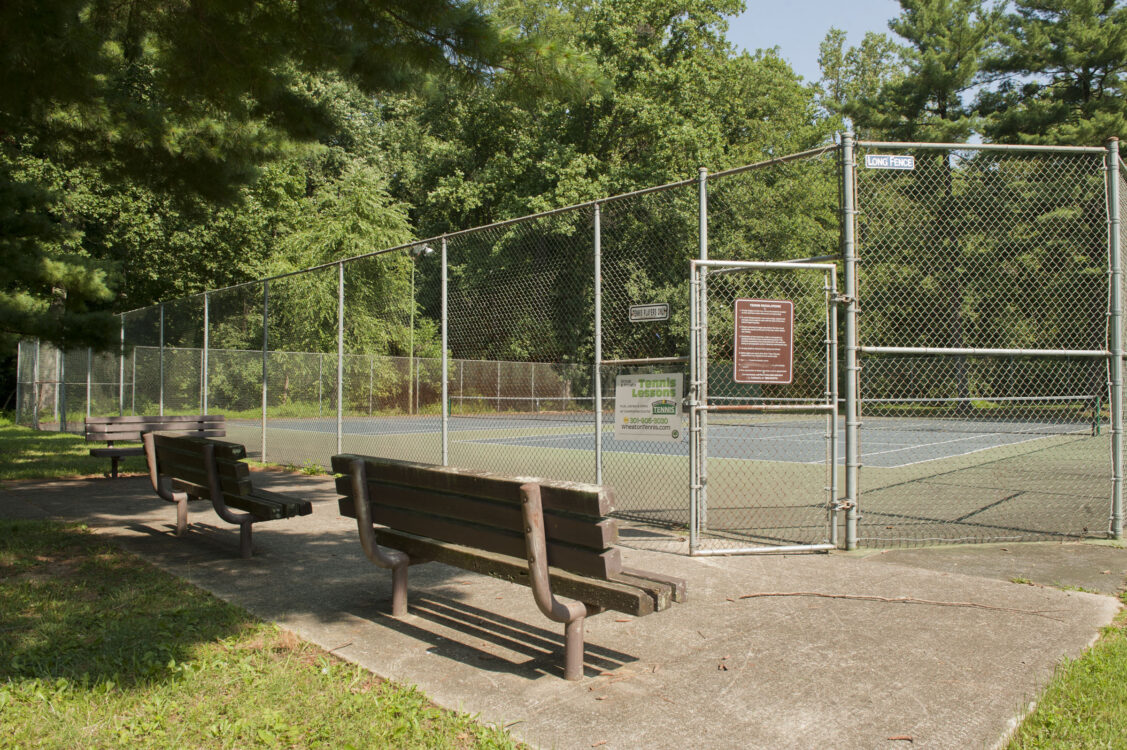 Tennis court Sligo-Dennis Avenue Local Park