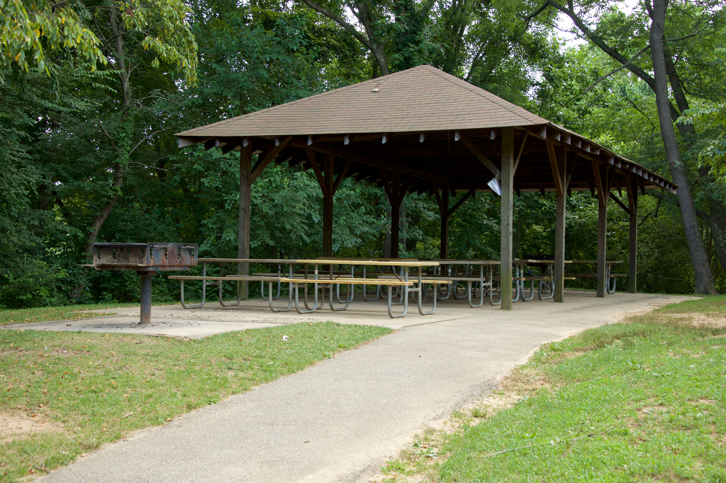 Valley Mill Special Park Picnic Area 