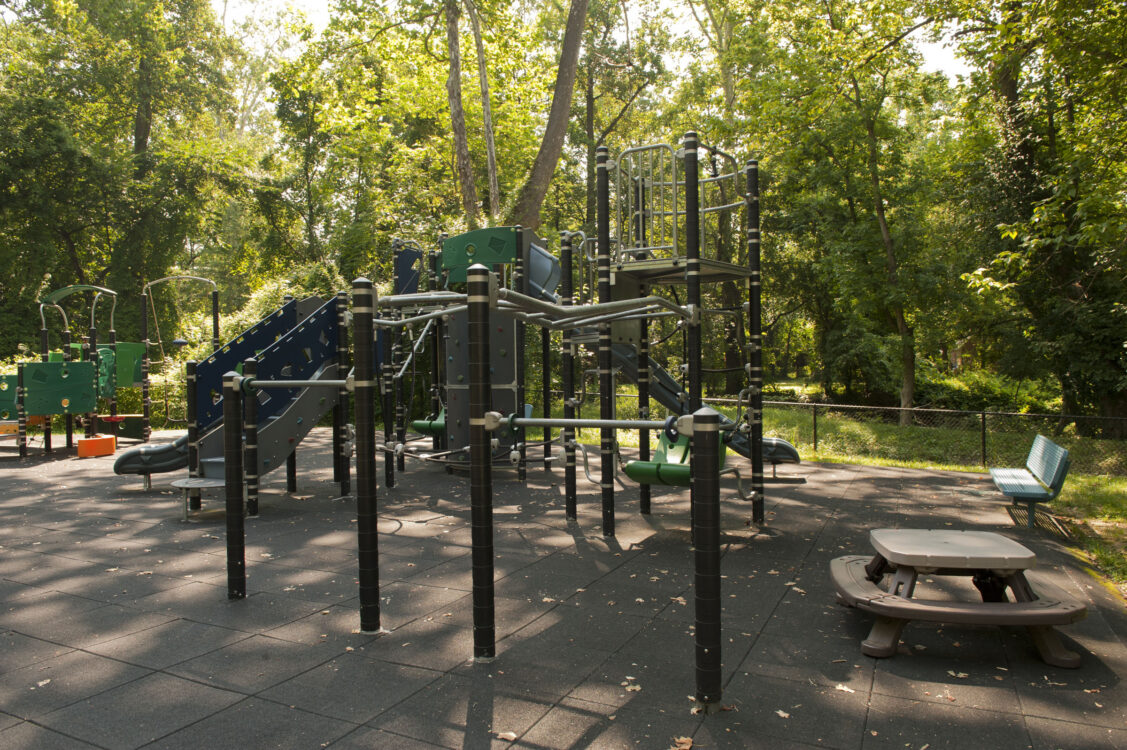 Playground at Willard Avenue Neighborhood Park