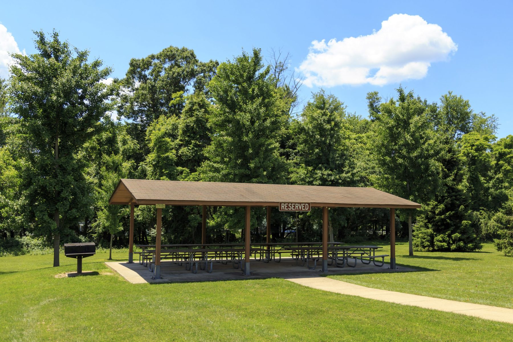 Laytonsville Local Park Picnic Shelter