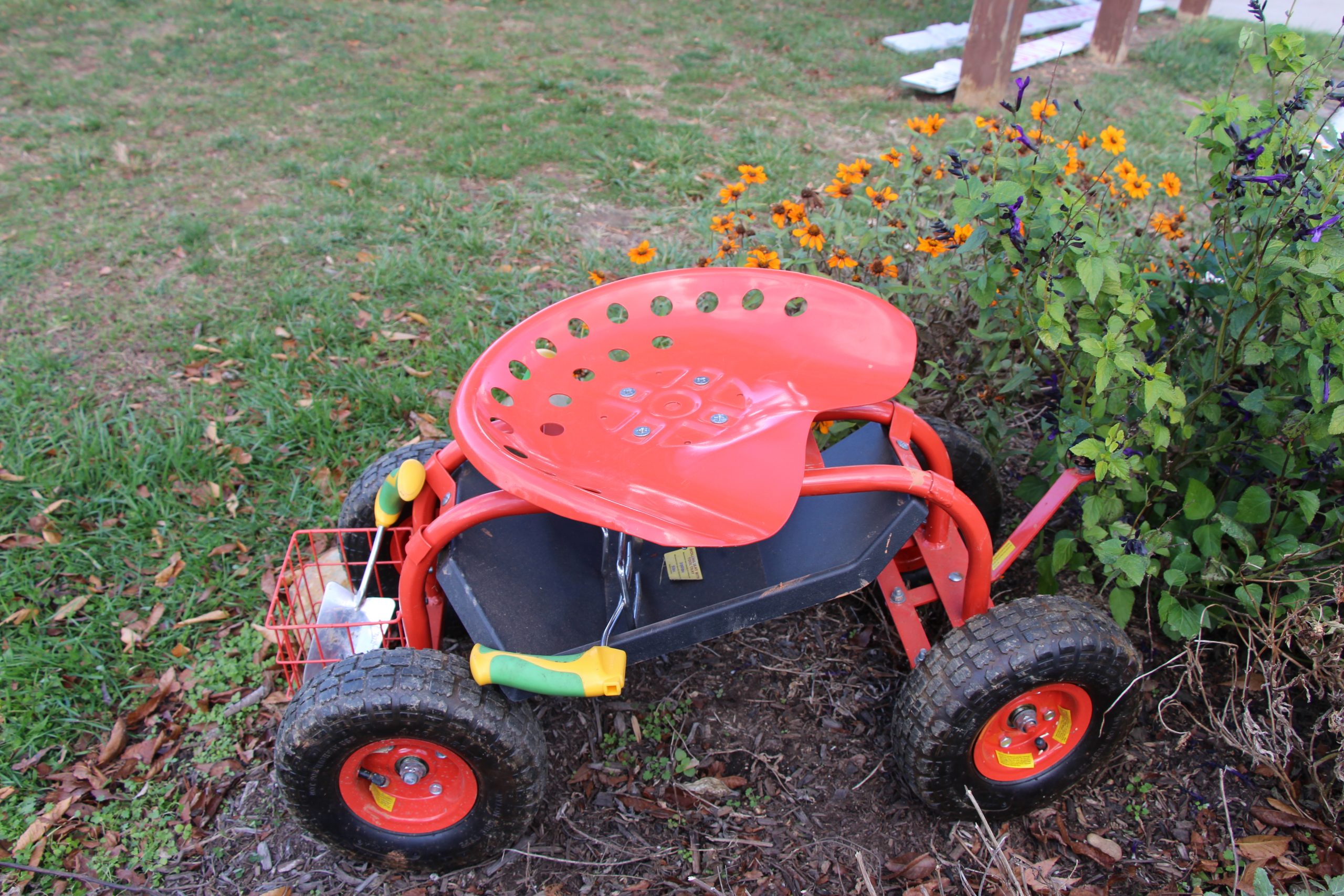 Adaptive Gardening Chair 
