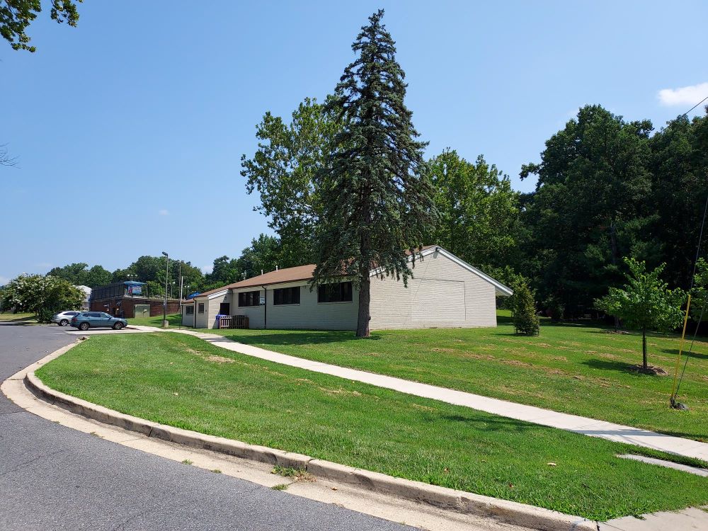 Glenmont Local Park activity building 