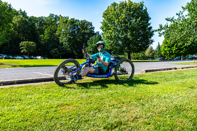 An adaptive mountain biker
